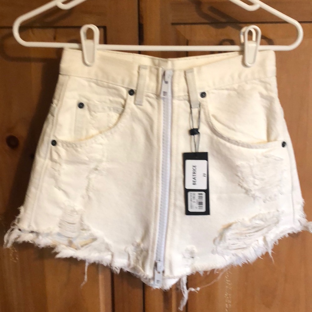 Distressed white high waisted skirt